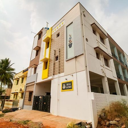 Oyo 71549 Shri Sai Apartments Mettuppālaiyam Exteriér fotografie