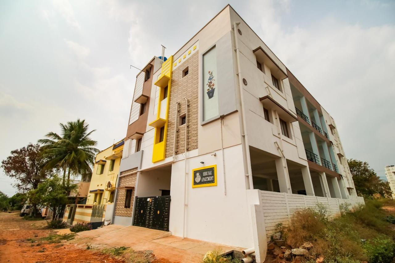 Oyo 71549 Shri Sai Apartments Mettuppālaiyam Exteriér fotografie